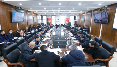 集團(tuán)黨委傳達(dá)學(xué)習(xí)中央和省市紀(jì)委全會精神，安排部署貫徹落實工作